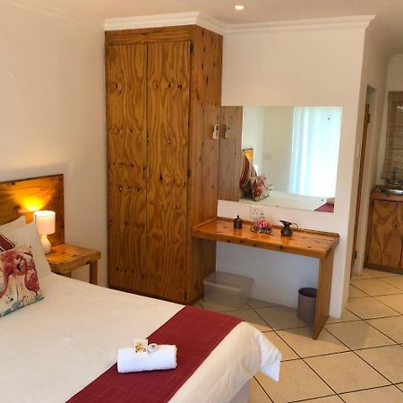 Gulu Private Resort Winterstrand Екстер'єр фото